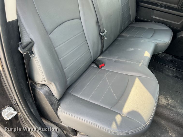 image for item DL4254 2015 Dodge Ram 1500  Crew Cab pickup truck