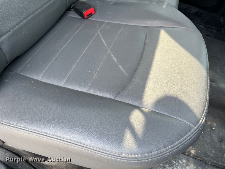 image for item DL4254 2015 Dodge Ram 1500  Crew Cab pickup truck