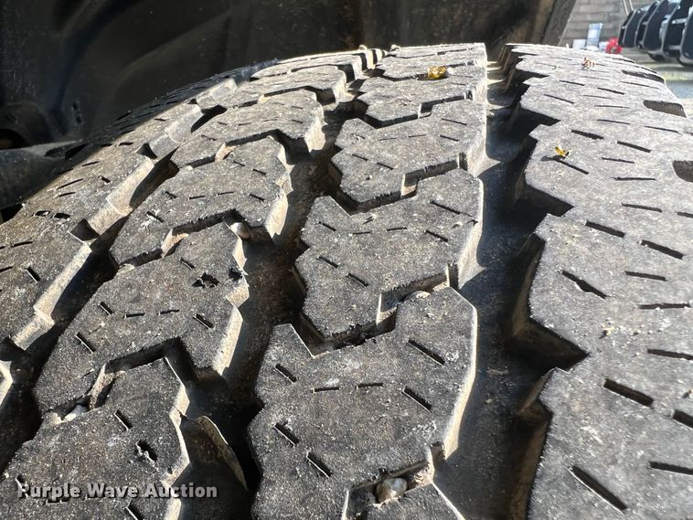 image for item DL4254 2015 Dodge Ram 1500  Crew Cab pickup truck