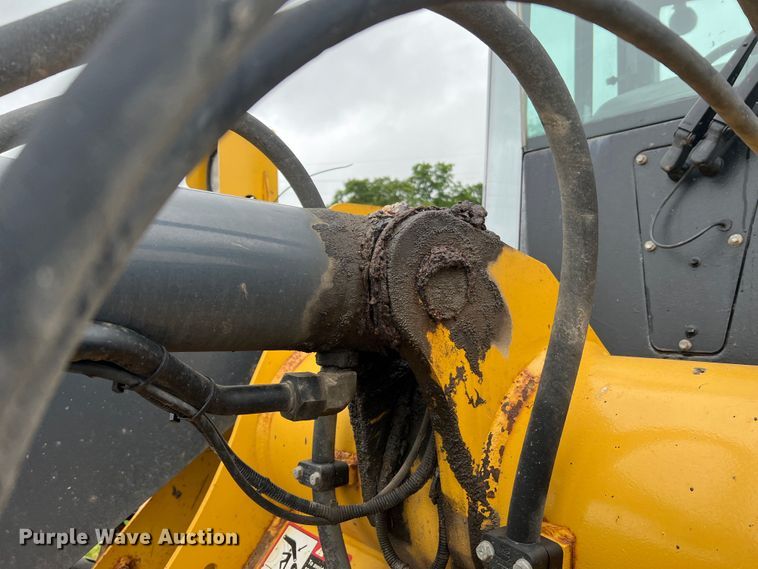 image for item DL4278 2007 John Deere 444J  high lift wheel loader