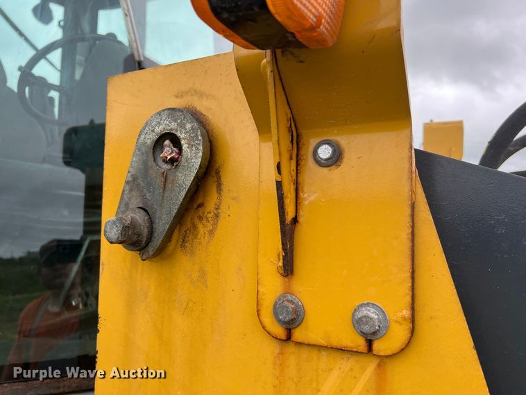 image for item DL4278 2007 John Deere 444J  high lift wheel loader