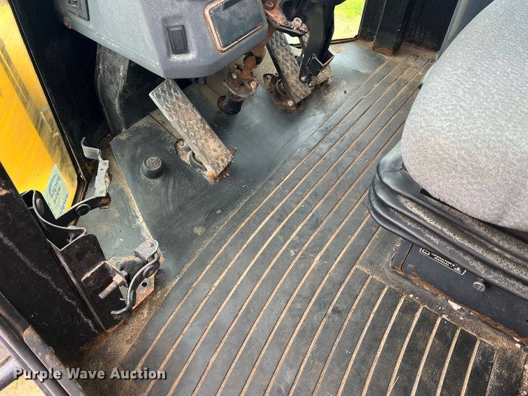 image for item DL4278 2007 John Deere 444J  high lift wheel loader