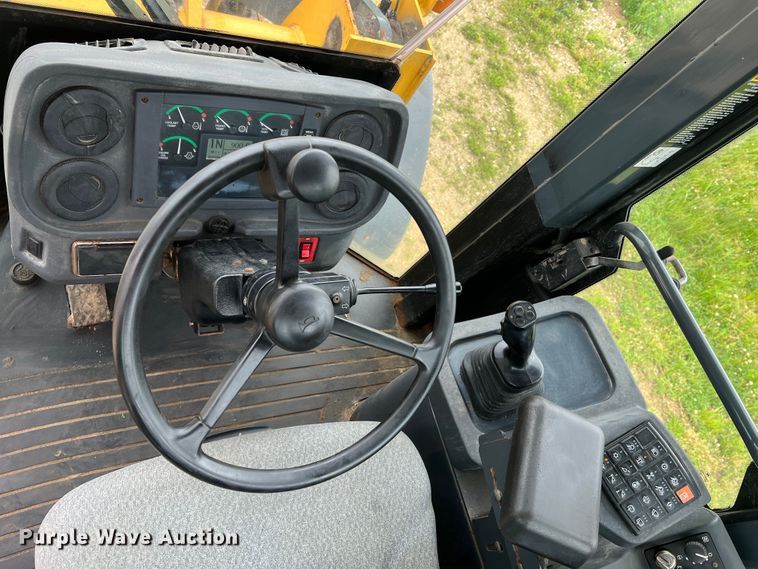 image for item DL4278 2007 John Deere 444J  high lift wheel loader