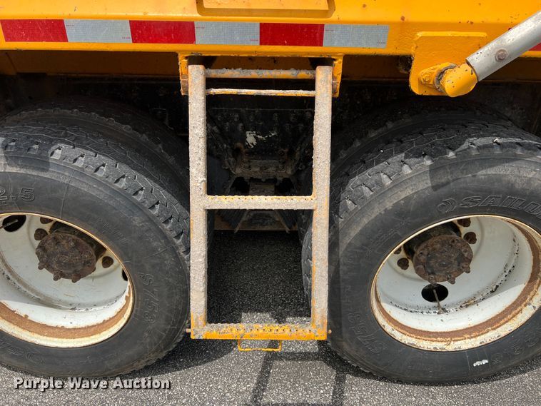 image for item DL4279 2009 International WorkStar 7400  dump truck