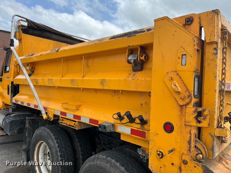 image for item DL4279 2009 International WorkStar 7400  dump truck