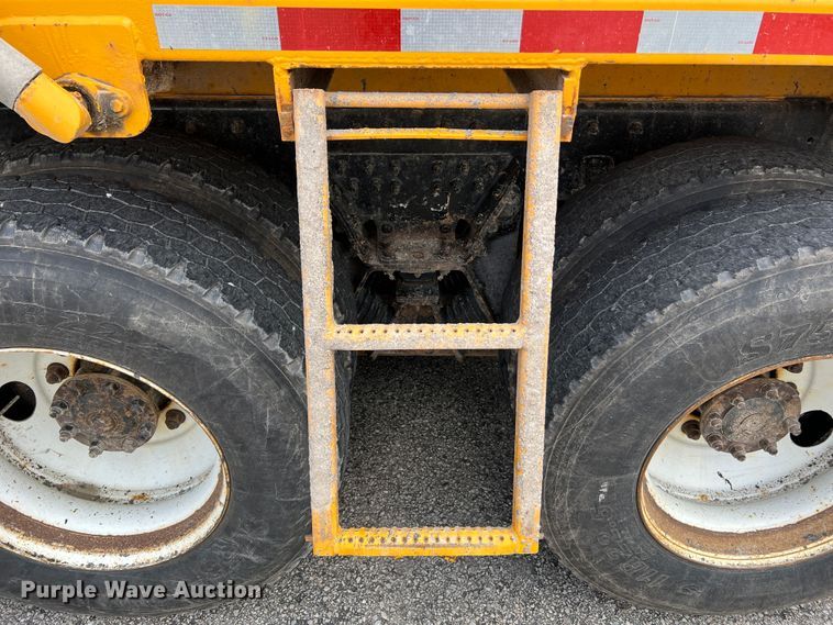 image for item DL4279 2009 International WorkStar 7400  dump truck