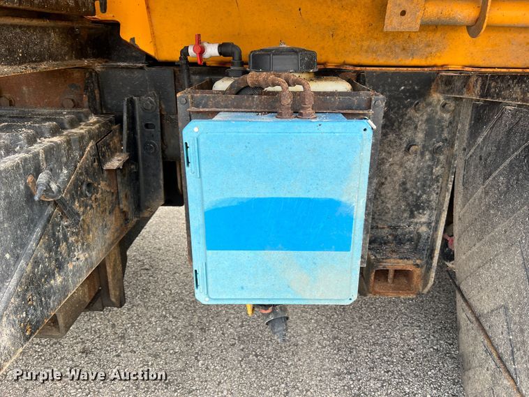 image for item DL4279 2009 International WorkStar 7400  dump truck