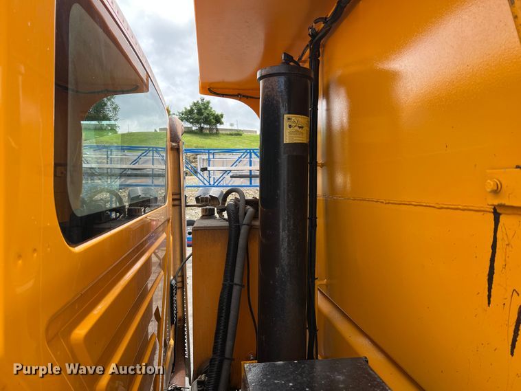 image for item DL4279 2009 International WorkStar 7400  dump truck