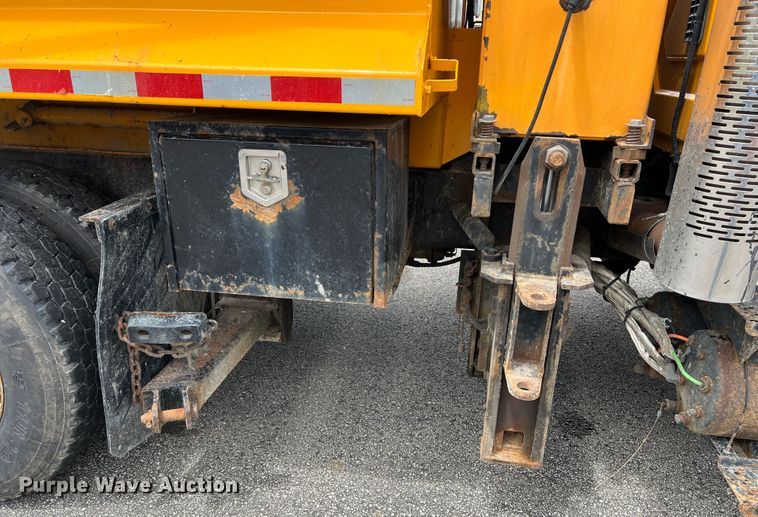 image for item DL4279 2009 International WorkStar 7400  dump truck