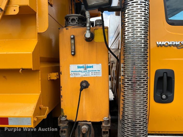 image for item DL4279 2009 International WorkStar 7400  dump truck