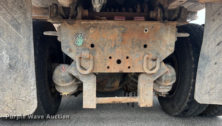 image for item DL4279 2009 International WorkStar 7400  dump truck