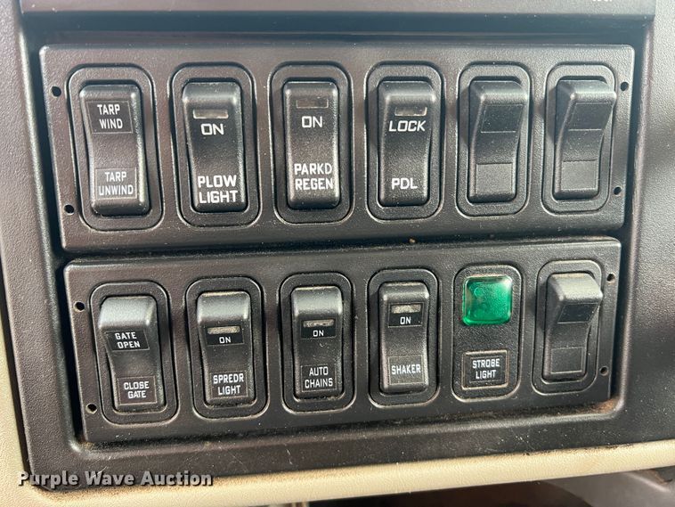 image for item DL4279 2009 International WorkStar 7400  dump truck