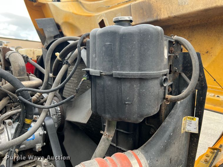 image for item DL4279 2009 International WorkStar 7400  dump truck