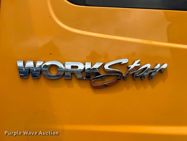 image for item DL4279 2009 International WorkStar 7400  dump truck