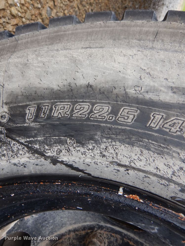 image for item DN0297 2006 Blue Bird Vision  school bus