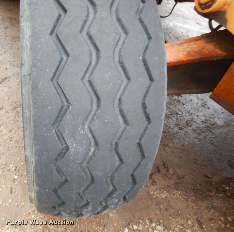 image for item DN1526 1992 Case 580 Super K  backhoe