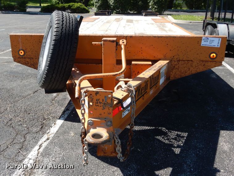 image for item DN1555 2002 Redi Haul  equipment trailer