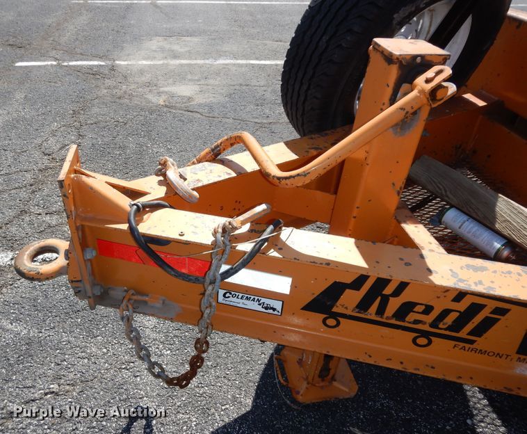 image for item DN1555 2002 Redi Haul  equipment trailer