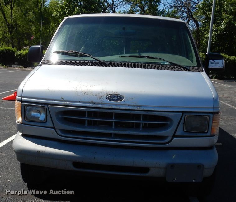 image for item DN1557 2000 Ford E350 XL Super Duty  van