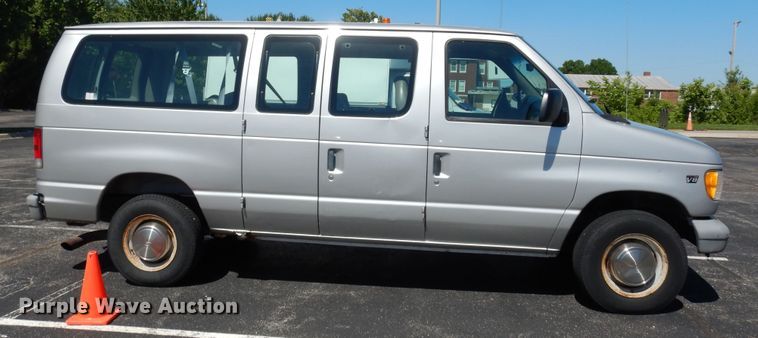 image for item DN1557 2000 Ford E350 XL Super Duty  van