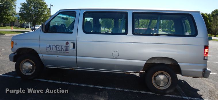 image for item DN1557 2000 Ford E350 XL Super Duty  van