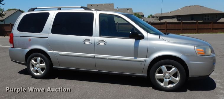 image for item DN1558 2008 Chevrolet Uplander LT  van