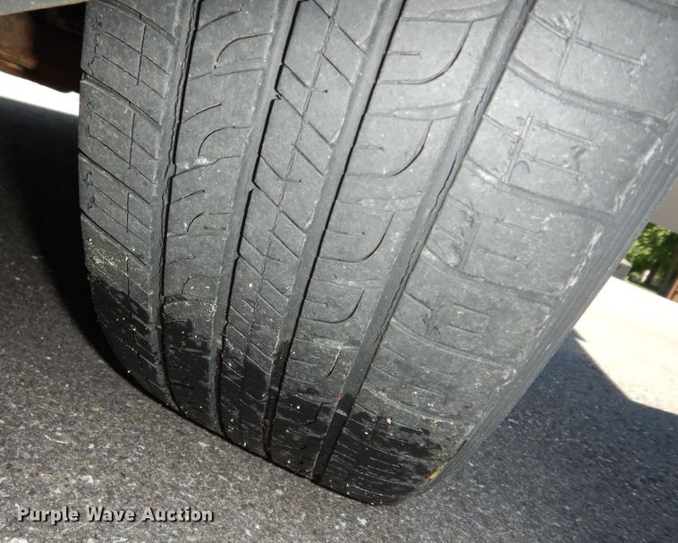 image for item DN1558 2008 Chevrolet Uplander LT  van