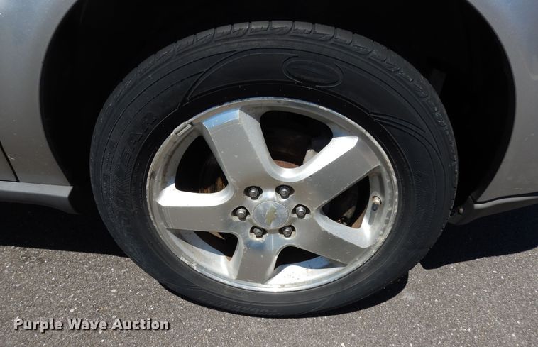 image for item DN1558 2008 Chevrolet Uplander LT  van