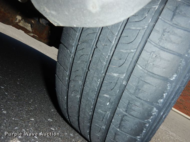 image for item DN1558 2008 Chevrolet Uplander LT  van