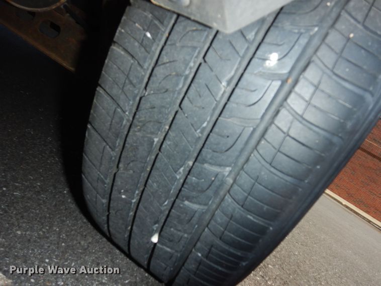 image for item DN1558 2008 Chevrolet Uplander LT  van