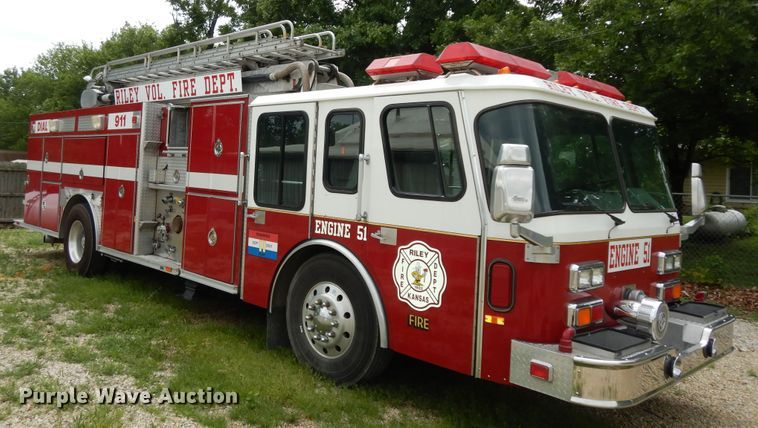 image for item DN1560 1989 Federal Eone  ladder fire truck