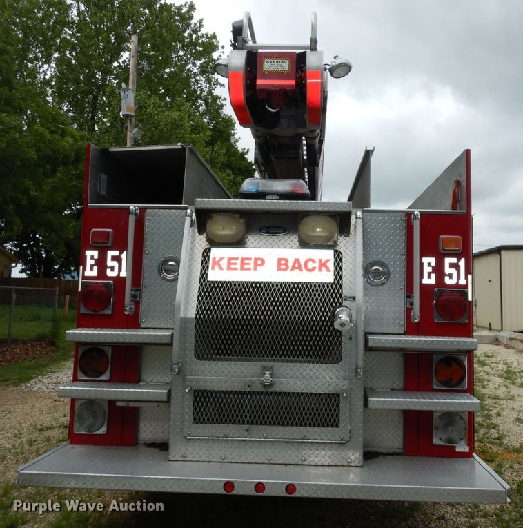 image for item DN1560 1989 Federal Eone  ladder fire truck