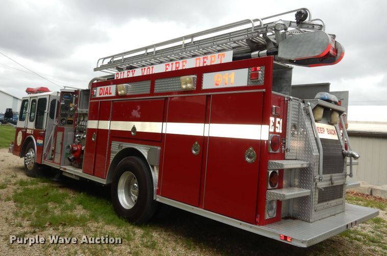 image for item DN1560 1989 Federal Eone  ladder fire truck