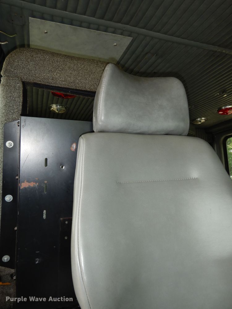 image for item DN1560 1989 Federal Eone  ladder fire truck
