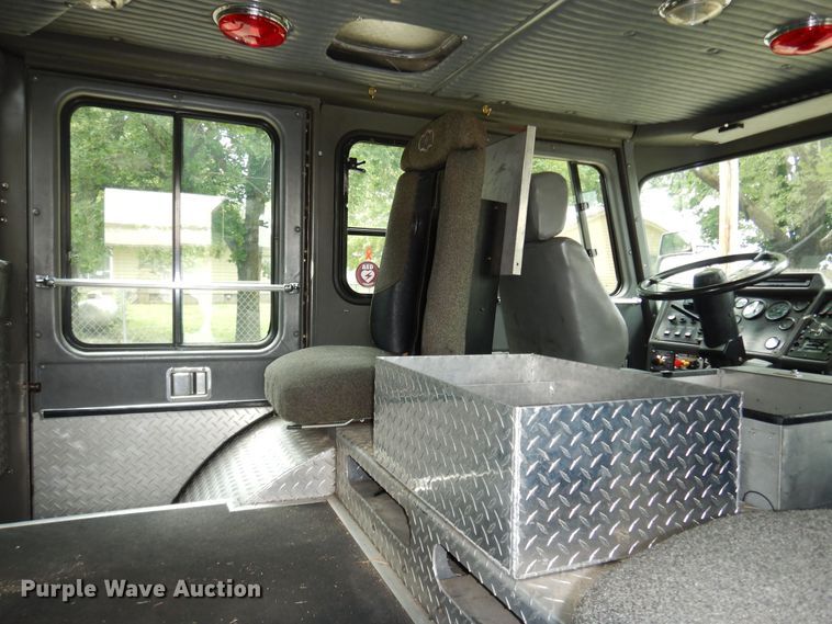 image for item DN1560 1989 Federal Eone  ladder fire truck