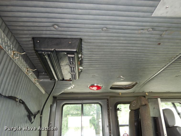 image for item DN1560 1989 Federal Eone  ladder fire truck