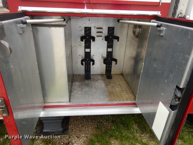 image for item DN1560 1989 Federal Eone  ladder fire truck