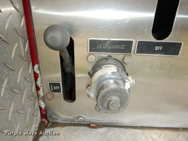 image for item DN1560 1989 Federal Eone  ladder fire truck