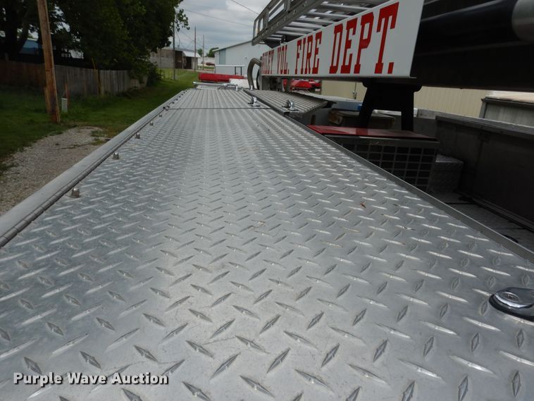 image for item DN1560 1989 Federal Eone  ladder fire truck