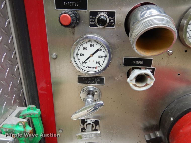 image for item DN1560 1989 Federal Eone  ladder fire truck