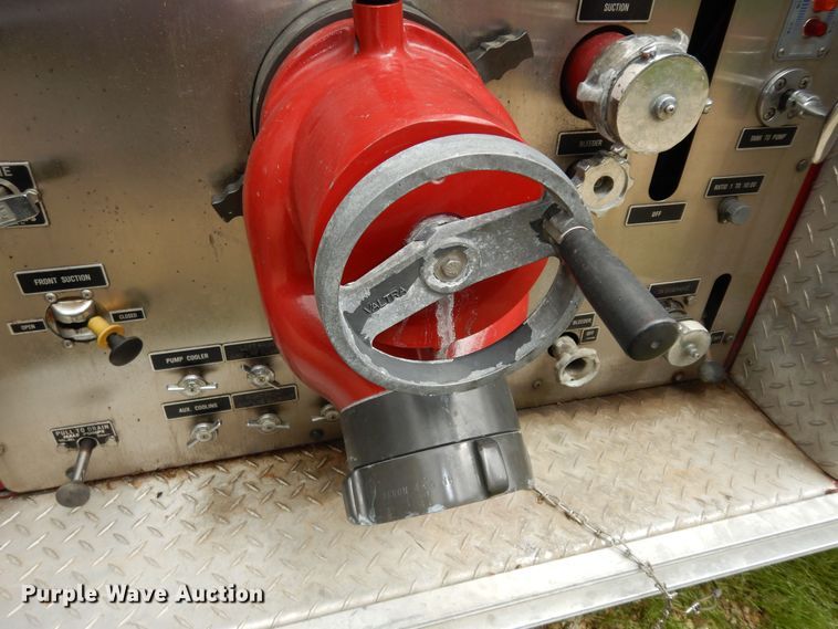 image for item DN1560 1989 Federal Eone  ladder fire truck