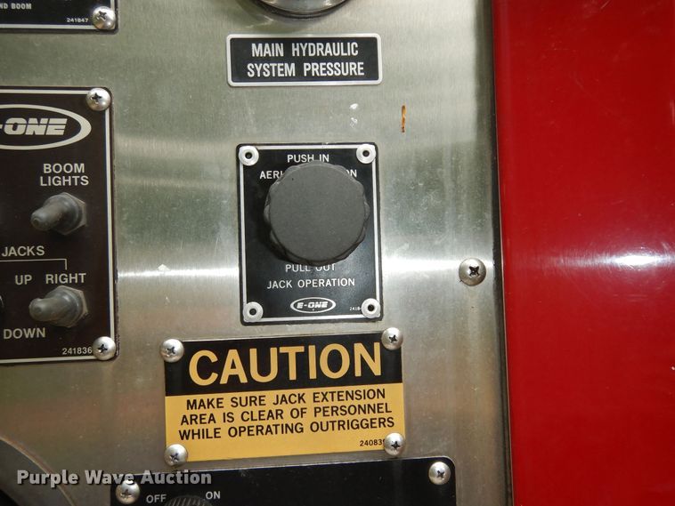 image for item DN1560 1989 Federal Eone  ladder fire truck