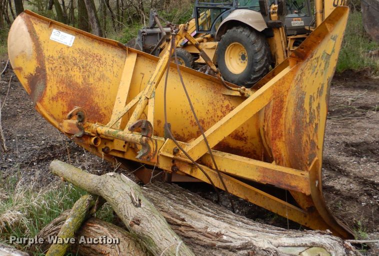 image for item DN7381 Balderson V-plow snow plow
