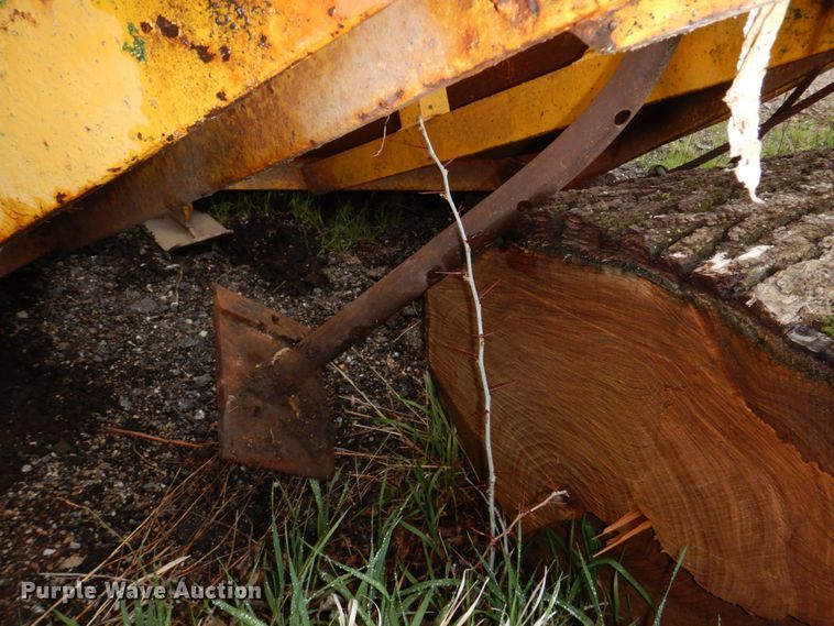 image for item DN7381 Balderson V-plow snow plow