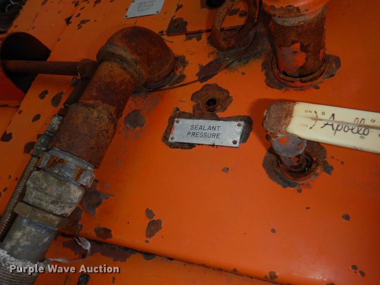 image for item DN7382 Aeroil RAH-200-8  melter applicator