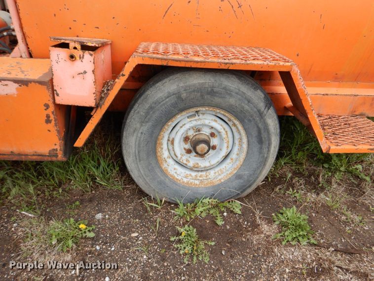 image for item DN7382 Aeroil RAH-200-8  melter applicator