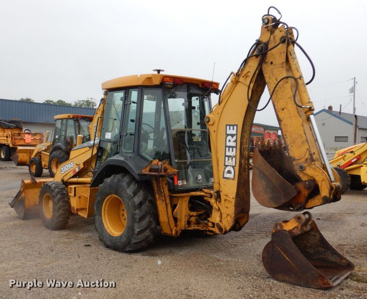 image for item DN7443 2001 John Deere 310SG  backhoe