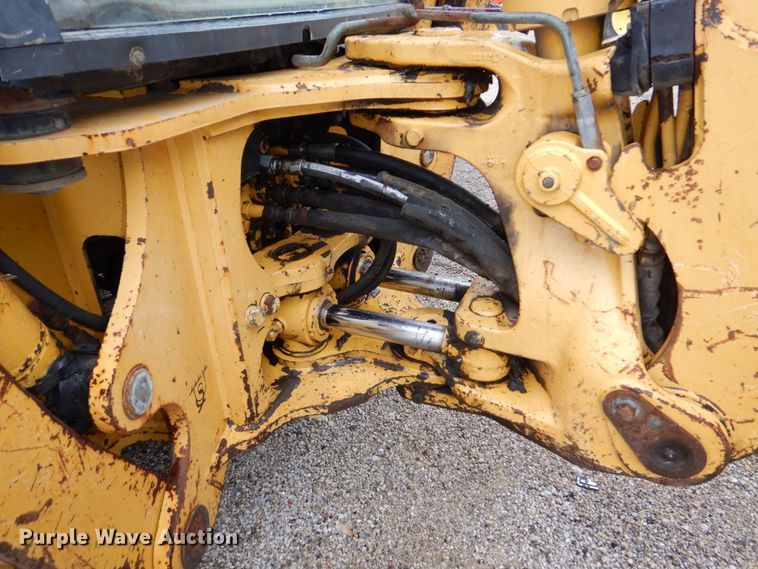 image for item DN7443 2001 John Deere 310SG  backhoe