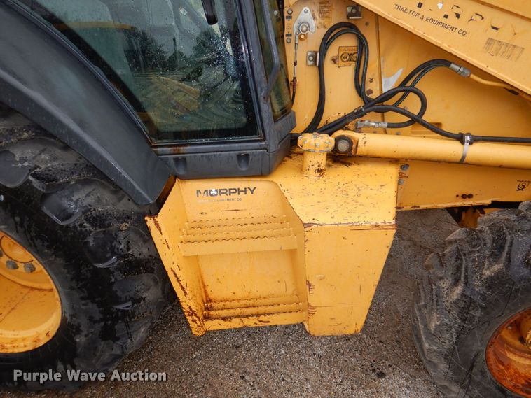 image for item DN7443 2001 John Deere 310SG  backhoe