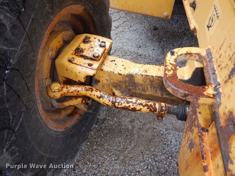 image for item DN7443 2001 John Deere 310SG  backhoe